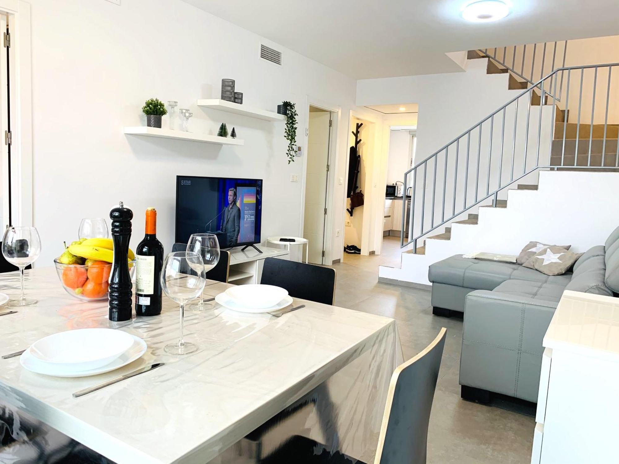 Magnifico Apartamento De Planta Alta La Isla ตอร์เรเวียคา ภายนอก รูปภาพ